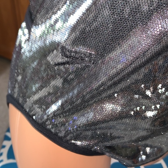 TYRA BANKS RARE silver speedo size 12. Zip front NEW OLD STOCK - Picture 6 of 14